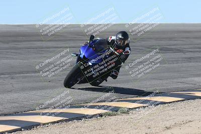 media/Oct-13-2025-Moto Forza (Mon) [[a66d839500]]/4-C Group/Session 2 (Bowl)/